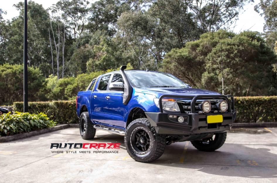 FORD RANGER ANZA MATTE BLACK WITH ANTHRACITE RING